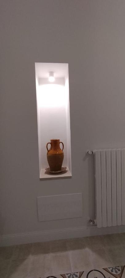 Le Scale Di Pietra Bed & Breakfast Конверсано Екстериор снимка