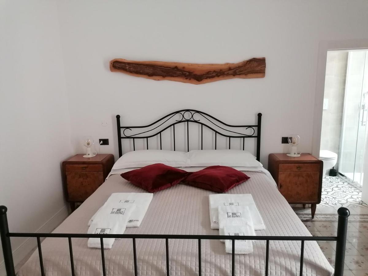 Le Scale Di Pietra Bed & Breakfast Конверсано Екстериор снимка
